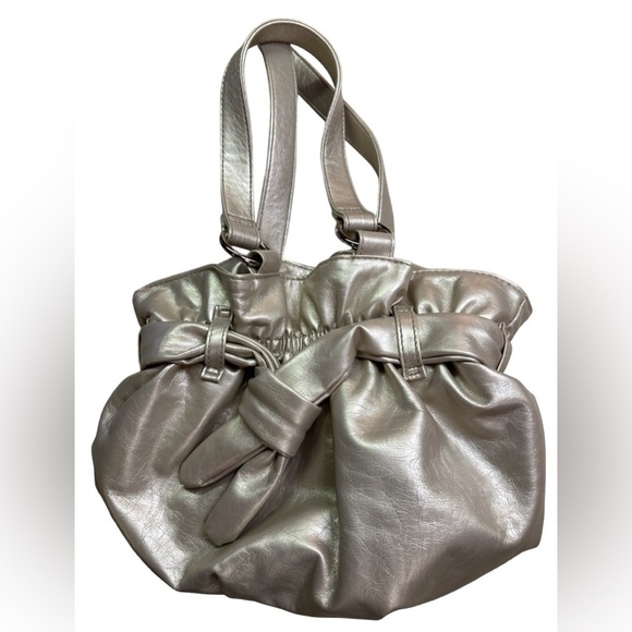 Payless Metallic Silver Gold Shoulder Handbag EUC - Picture 1 of 12